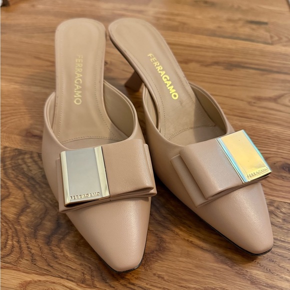 Ferragamo Lycia Mules With Double Bow size 9 - Picture 2 of 9